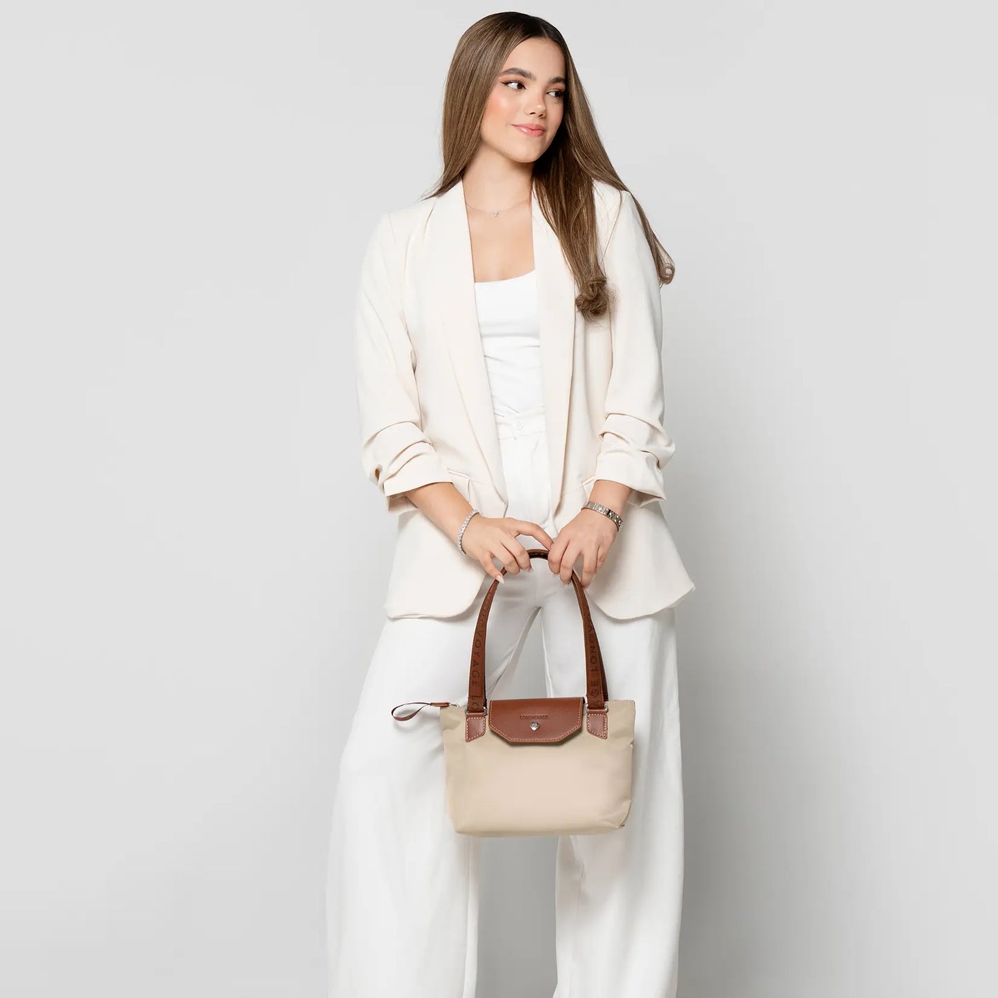 Sac Chica Essential